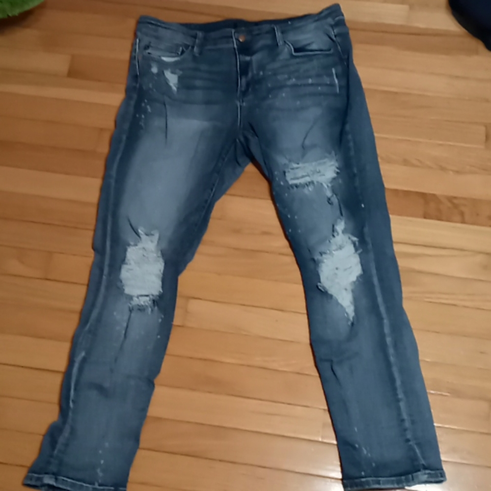 Judy Blue distressed jeans